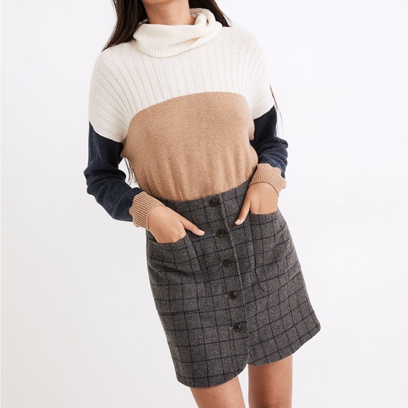 NWT Wool Button-Front Mini Skirt in Windowpane - Picture 2 of 8